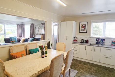 Photo of property in 4 Hallewell Crescent, Johnsonville, Wellington, 6037