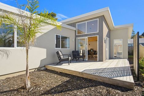 Photo of property in 71 Les Wakefield Road, Mapua, 7005