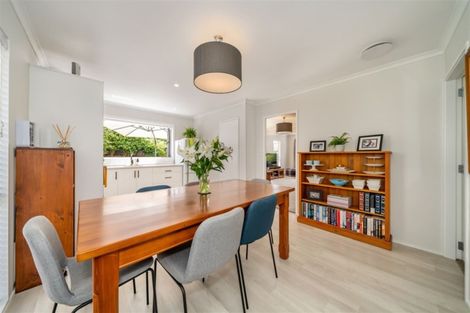 Photo of property in 76 Field Street, Silverstream, Upper Hutt, 5019