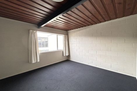 Photo of property in 6/7 Newnham Terrace, Upper Riccarton, Christchurch, 8041