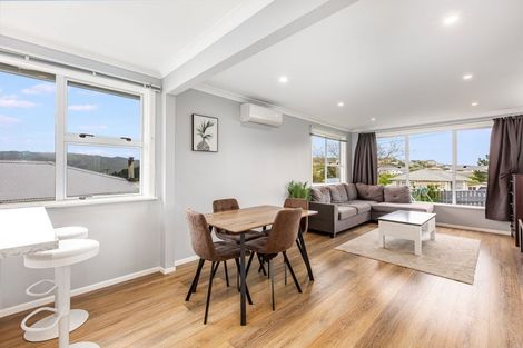 Photo of property in 100 Castor Crescent, Cannons Creek, Porirua, 5024