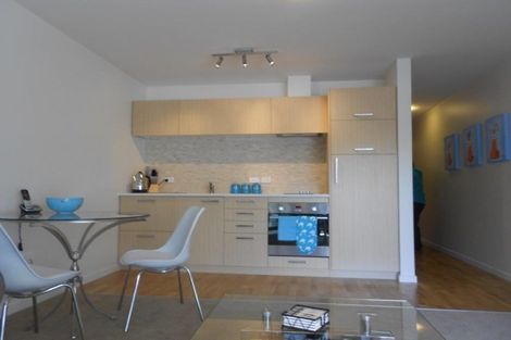 Photo of property in 2/180 Peterborough Street, Christchurch Central, Christchurch, 8013