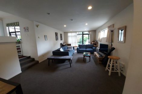 Photo of property in 2u1 Malcolm Lane, Thorndon, Wellington, 6011