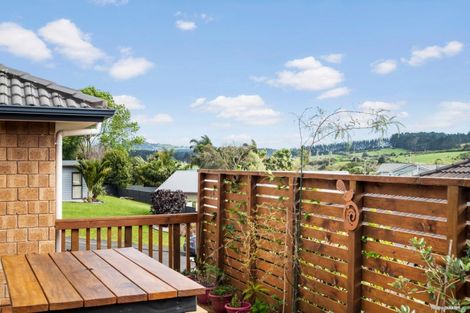Photo of property in 9 Mcgowan Rise, Tuakau, 2121