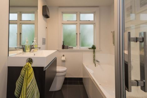 Photo of property in 15 Innes Road, St Albans, Christchurch, 8052