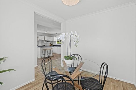 Photo of property in 19 Omori Place, Castlecliff, Whanganui, 4501