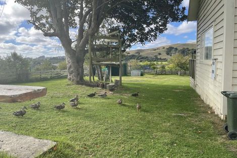 Photo of property in 183 Rautawhiri Road, Helensville, 0875
