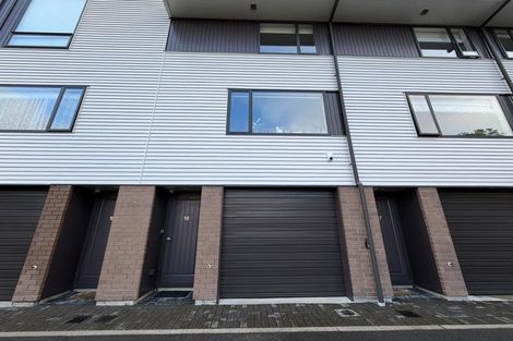 Photo of property in 18/8 Thatcher Crescent, Crofton Downs, Wellington, 6035