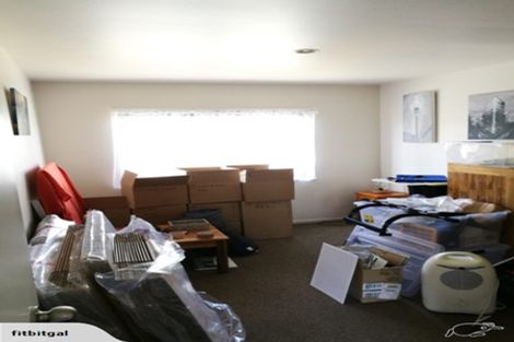 Photo of property in 1/13 John Jennings Drive, Oteha, Auckland, 0632