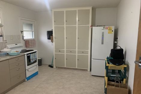 Photo of property in 105 Memorial Avenue, Burnside, Christchurch, 8053