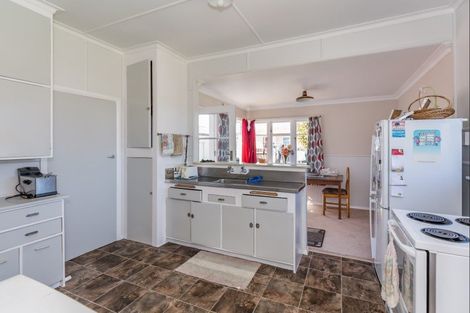 Photo of property in 154a Winchester Street, Levin, 5510