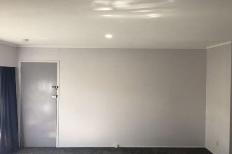 Photo of property in 10/126 Lynwood Road, New Lynn, Auckland, 0600