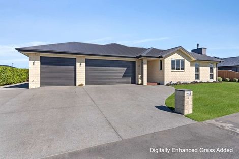 Photo of property in 44 Willowside Place, Amberley, 7410