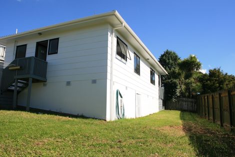 Photo of property in 72 Gallony Avenue, Massey, Auckland, 0614