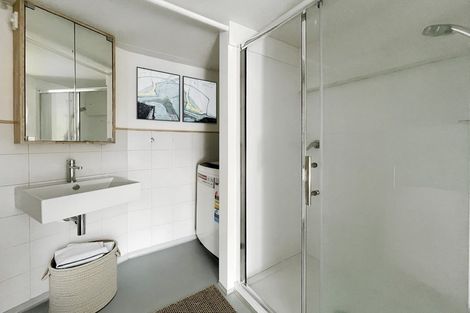 Photo of property in Qba Apartments, 1u/51 Webb Street, Mount Cook, Wellington, 6011