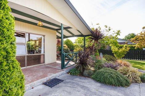 Photo of property in 9 Calder Place, Feilding, 4702