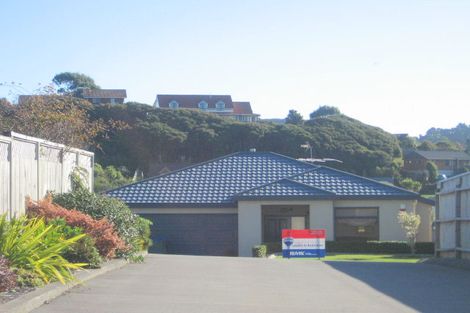 Photo of property in 74 Samwell Drive, Whitby, Porirua, 5024