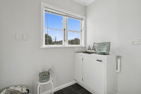 Photo of property in 163 Broderick Road, Johnsonville, Wellington, 6037