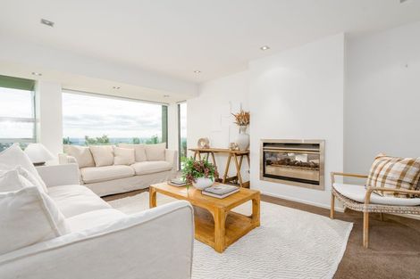 Photo of property in 6 Yelverton Place, Huntsbury, Christchurch, 8022