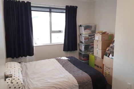 Photo of property in 11 Henry Curd Terrace, Pukekohe, 2120