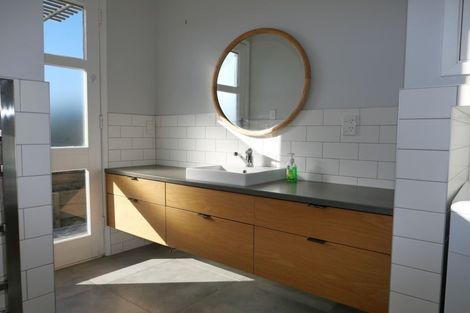 Photo of property in 29 Titoki Road, Waikanae Beach, Waikanae, 5036