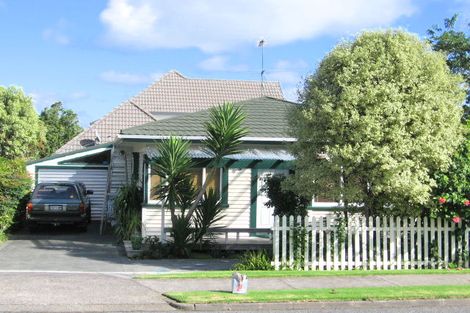 Photo of property in 3/11 Morrow Avenue, Bucklands Beach, Auckland, 2012