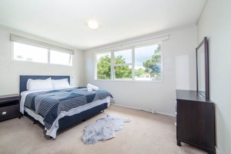 Photo of property in 1/37 Becroft Drive, Forrest Hill, Auckland, 0620