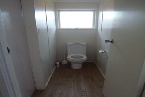 Photo of property in 9 Queen Street, Riverhead, 0820