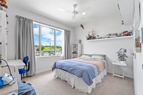 Photo of property in 15 Parkview Drive, Gulf Harbour, Whangaparaoa, 0930