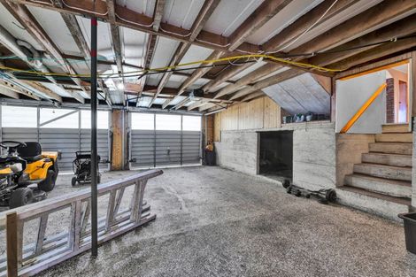 Photo of property in 13 Regan Street, Stratford, 4332