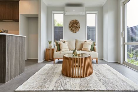 Photo of property in 44 Karepiro Drive, Stanmore Bay, Whangaparaoa, 0932