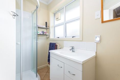 Photo of property in 15 Manuka Street, Mairehau, Christchurch, 8013