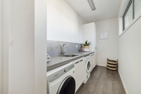 Photo of property in 6 Hansard Place, Bethlehem, Tauranga, 3110