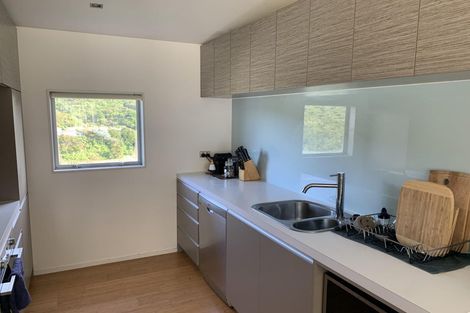 Photo of property in 79 Saddleback Grove, Karori, Wellington, 6012