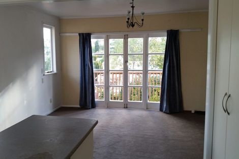 Photo of property in 1/23 Marsh Avenue, Forrest Hill, Auckland, 0620