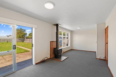 Photo of property in 3 Solent Place, Aranui, Christchurch, 8061