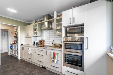 Photo of property in 12b Lady Barkly Road, Winton, 9782