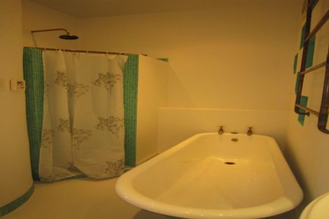 Photo of property in 145 Tasman Street, Mount Cook, Wellington, 6021