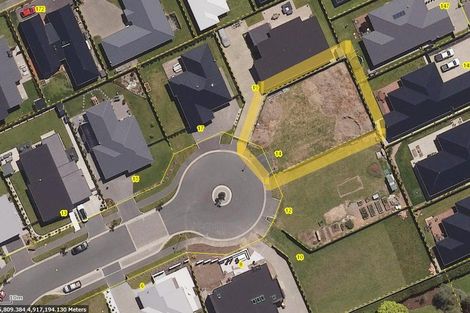 Photo of property in 233 Devonport Road, Tauranga, 3110