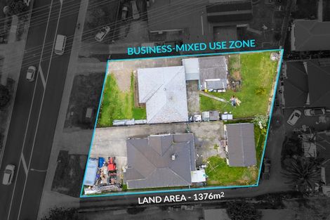 Photo of property in 306 Massey Road, Mangere East, Auckland, 2024