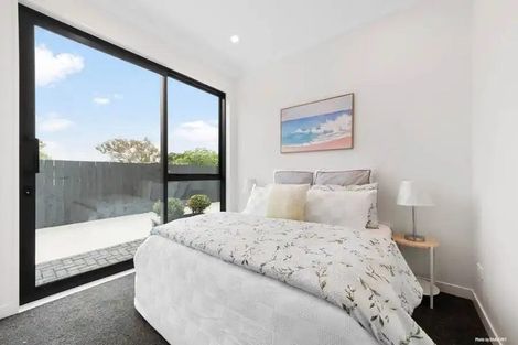 Photo of property in 3/31 Hill Crescent, New Lynn, Auckland, 0600