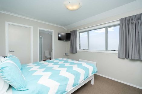 Photo of property in 27u6 Jones Crescent, Melville, Hamilton, 3206