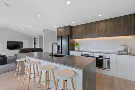 Photo of property in 74 Haymakers Crescent, Rolleston, 7614