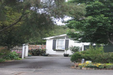 Photo of property in 5 Moehau Grove, Trentham, Upper Hutt, 5018