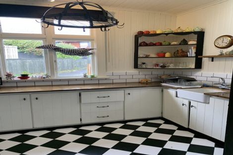 Photo of property in 19 Mataora Road, Kenmure, Dunedin, 9011