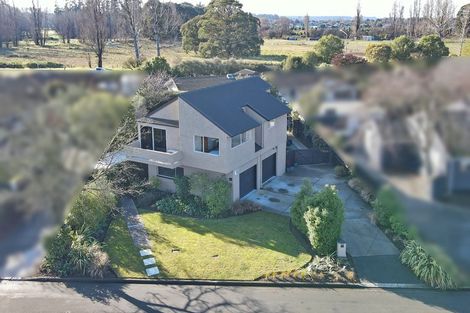 Photo of property in 4 Michigan Place, Burwood, Christchurch, 8083