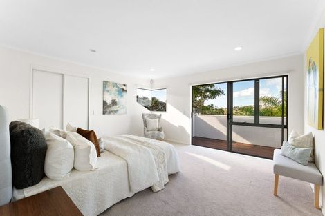 Photo of property in 29 Caversham Drive, Torbay, Auckland, 0630