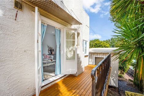Photo of property in 1/8 Millbrook Road, Henderson, Auckland, 0612