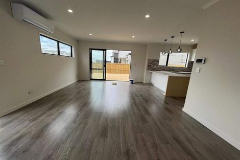 Photo of property in 44 Kairakau Street, Papakura, 2110