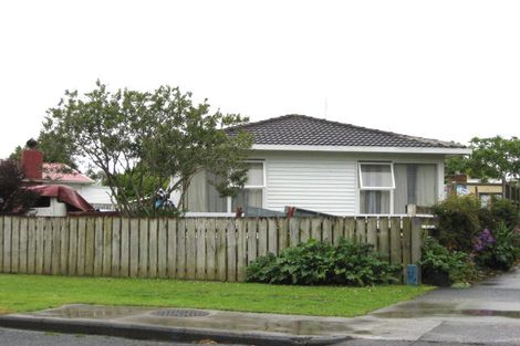 Photo of property in 113 Chichester Drive, Rosehill, Papakura, 2113